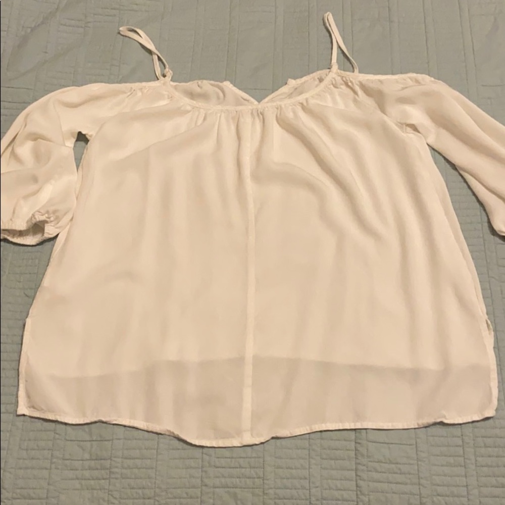 😎 3 for $10‼️ JustFab blouse. Sz M - Picture 5 of 6